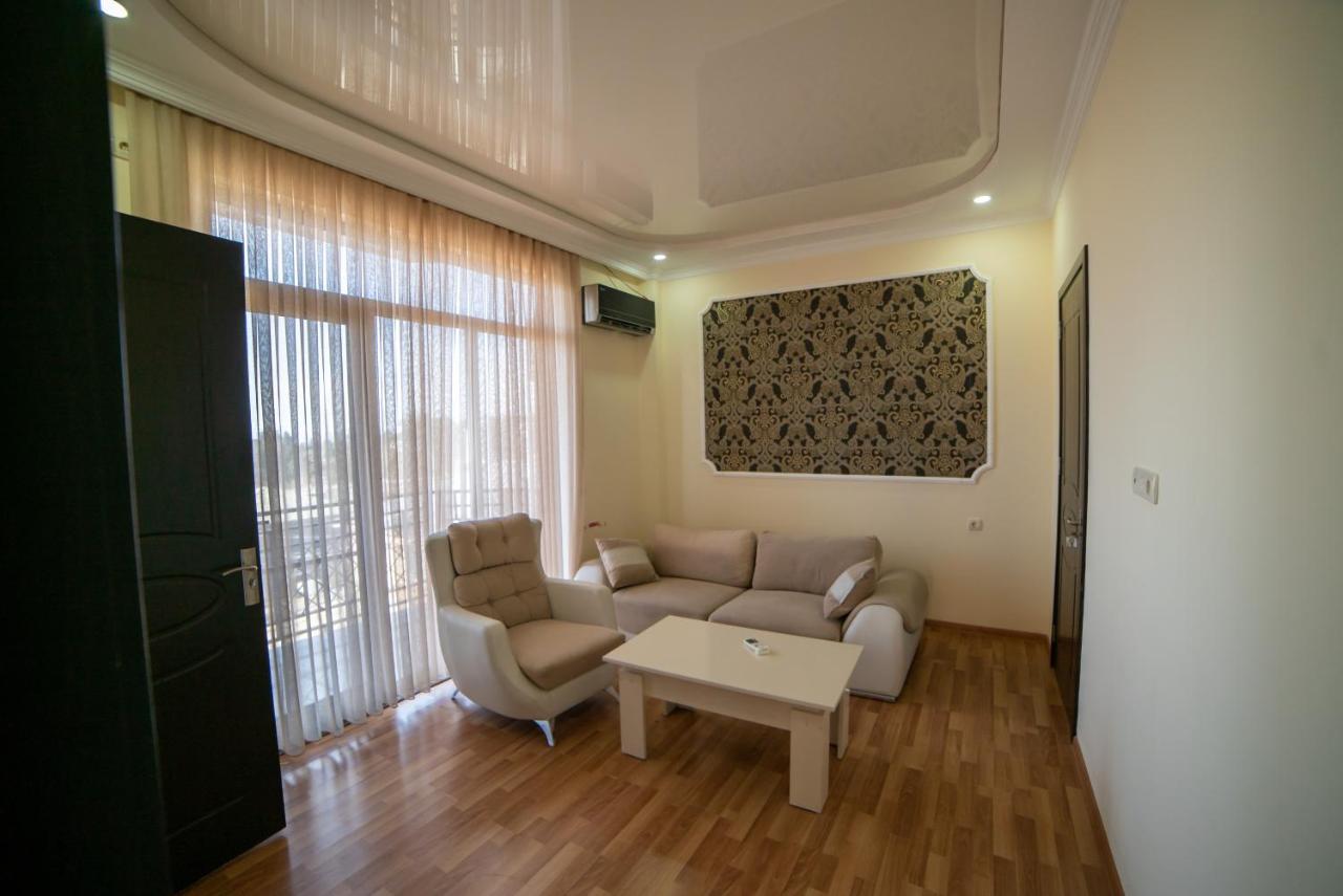Green Yard Hotel باتومي المظهر الخارجي الصورة